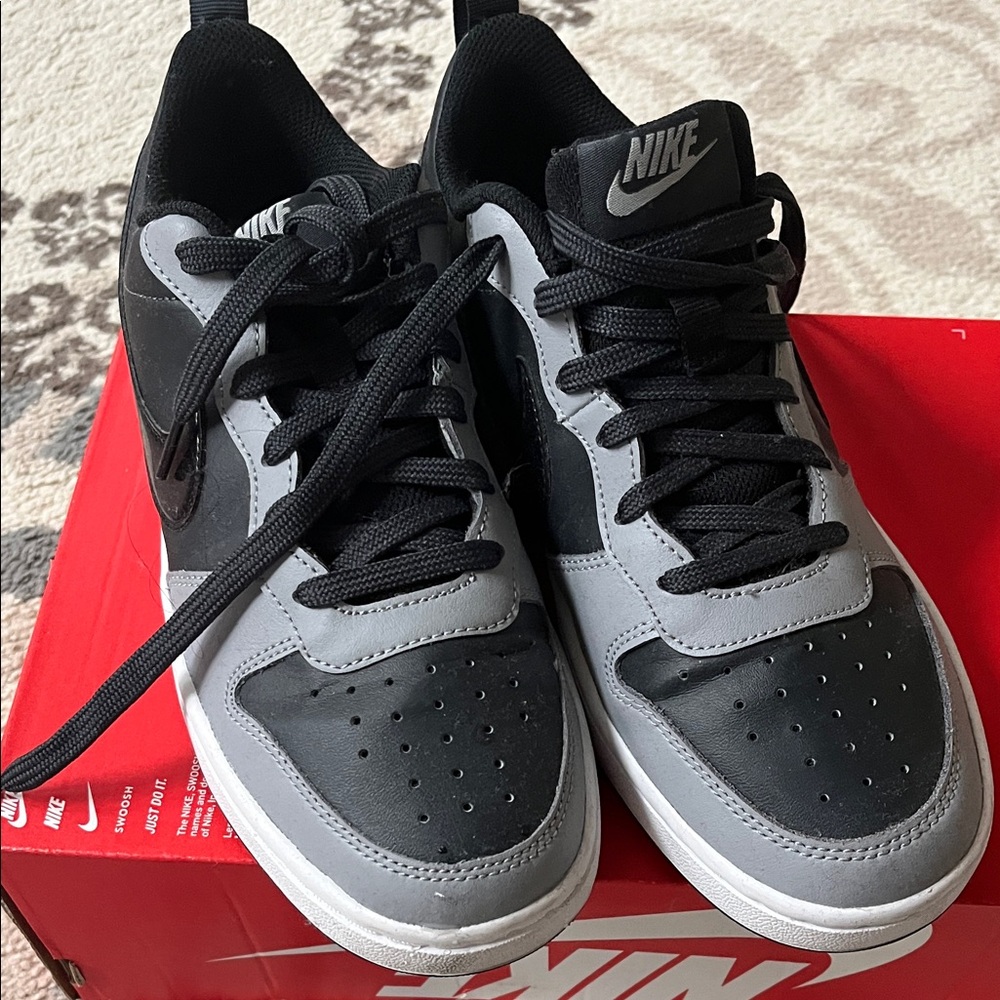 Nike Black and Gray Low-Top Sneakers